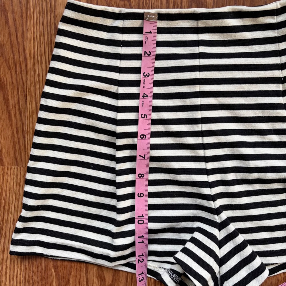 Free People Black White Stripe High Waist Rise Riker Ponte Shorts Small Retro - Picture 5 of 7